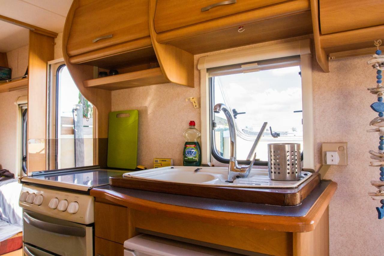 Caravan Apartment Tinajo Eksteriør bilde